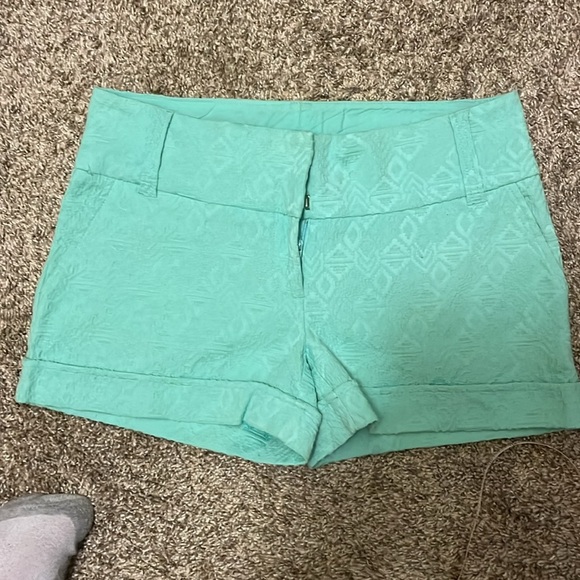 Maurice’s Women's Textured Aqua chino Shorts size 1/2 - Picture 9 of 9